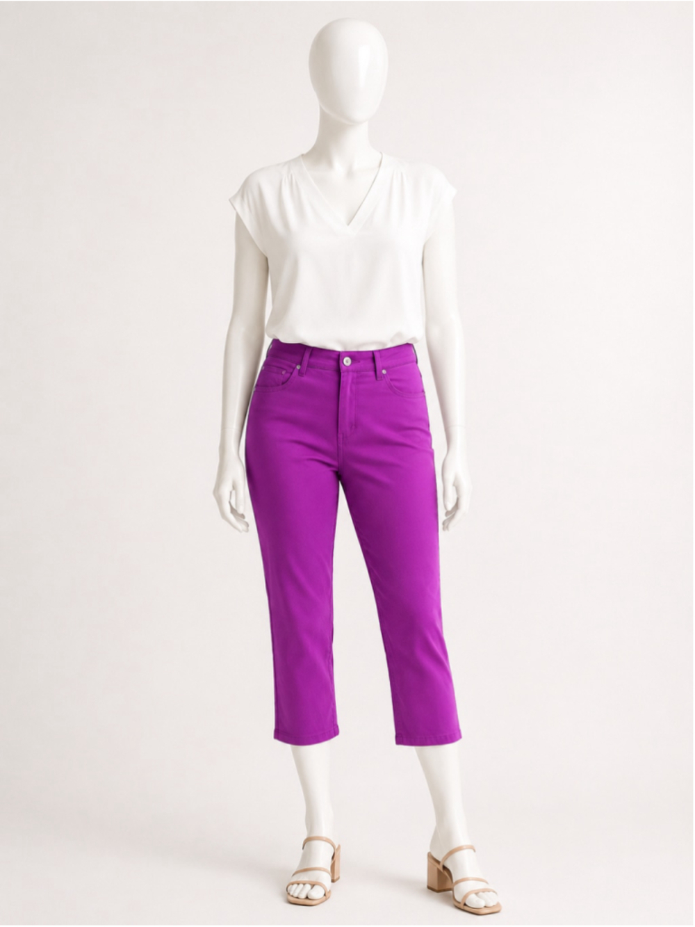 Bandolini Jeans Women’s Purple 5-Pocket Capri Pants – Size 12 - Picture 4 of 12